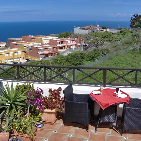 شقة Moderne Mit Privatem Balkon Sowie Meer- Und Gebirgsblick *