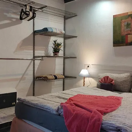 Moderne Mit Privatem Balkon Sowie Meer- Und Gebirgsblick شقة *